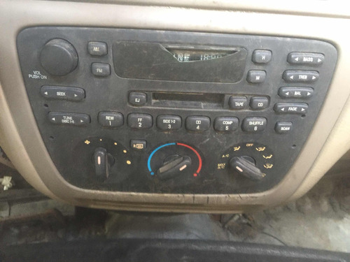 Radio Reproductor Ford Taurus Usado