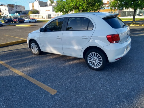 Volkswagen Gol Trend Highline 2015