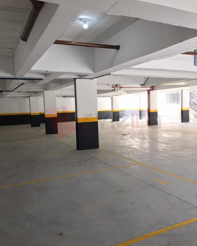 Imagem 2 de 9 de Apartamento - 1983 - 69412805