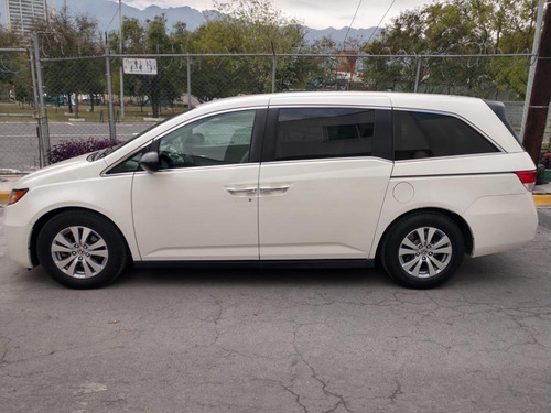 Imagen 5 de 13 de Honda Odyssey 2015 3.5 Exl V6 At
