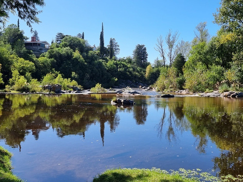 Bella Casa Con Fondo Al Río Balneario En Talahuasi, Exclusivo Y Con Mucho Potencial, Fabulosa