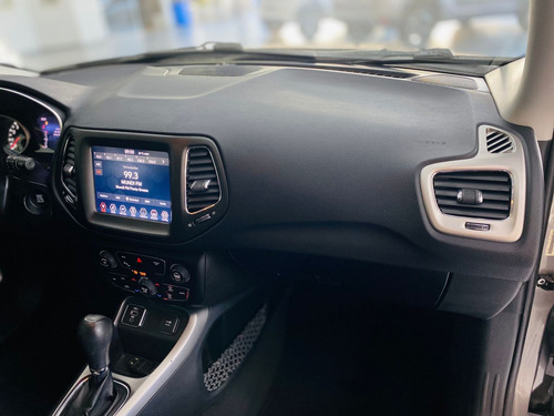 Jeep Compass LONGITUDE 2.0 4x2 Flex 16V Aut.