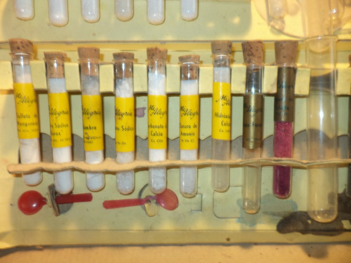 Antiguo (circa 1950) Juego De Química (Usado)