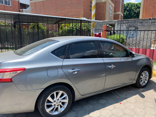 Nissan Sentra 1.8 Advance At