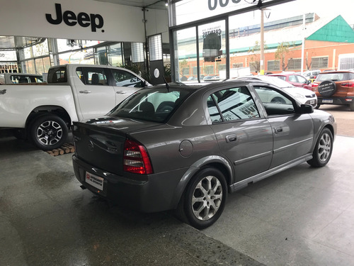 Chevrolet Astra 2.0 Gls