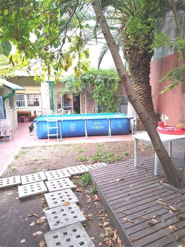 Imagen 18 de 18 de Raulet * 100 . Ph. 5 Ambientes, Con Patio Y Jardin. Espacio Aéreo. Sup. Total.: 310 M2. Precio Por M2. Usd1.242.