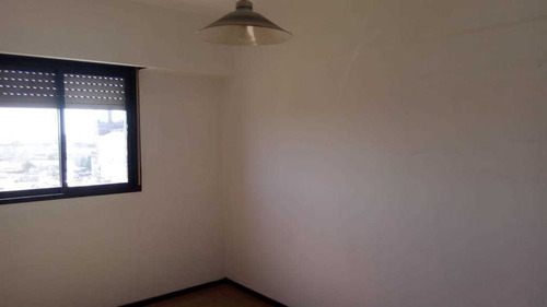 Imagen 6 de 8 de Departamento 3 Ambientes En Dock Sud - Debenedetti 2100