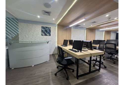Se Alquila Casa Acondicionada Para Oficina 1006m2 Chuao 3597