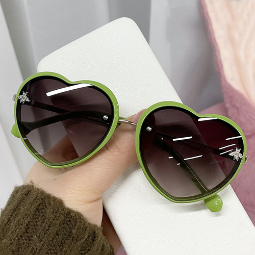 Lentes De Sol Con Montura De Corazón En Forma De Corazón Par