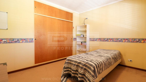 Imagen 16 de 30 de Chalet 5 Ambientes Venta - Mart.-santa Fe/fleming