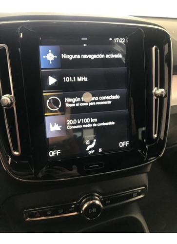Volvo XC40 2.0t T4 Momentum Fwd