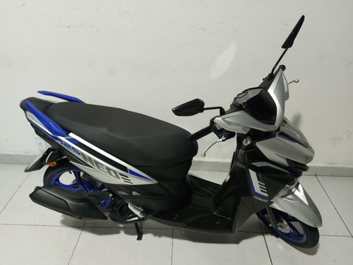Imagem 5 de 10 de Yamaha Neo 125i Cinza 2022