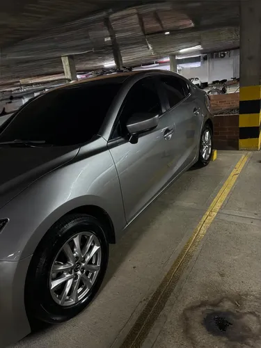 Mazda 3 2.0 Touring At