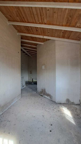 Imagen 8 de 16 de Se Vende Casa En Obra Gris Urb. Los Samanes Zona Industrial