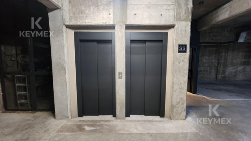 Oficina Con Cochera - Pilar - Art Gallery Office