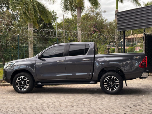 Toyota Hilux 2.8 Tdi Srx Cab. Dupla 4x4 Aut. 4p