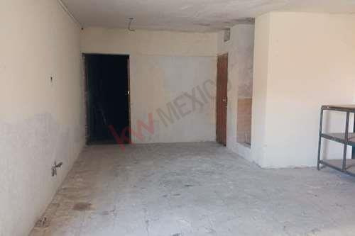 Imagen 13 de 15 de Bodega En Venta Zona Jardines De San Jose