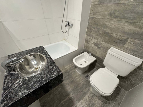 Monoambiente En Venta Con Balcón A Estrenar