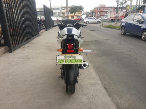 Yamaha Fazer Modelo 2018 En Biker Shop