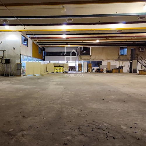 Imagen 8 de 13 de Tu Inmobiliaria Vende Gran Local Con Excelente Ubicación En El Centro Comercial Icabarú, San Félix #inversion #ideal #supermercado #comercio #crecimiento #guayana