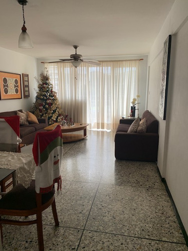 Michelle Vende Apartamento Camoruco  Valencia Ml2713