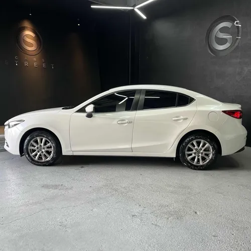 Mazda 3 2.0 Touring At