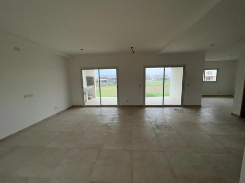 Imagen 5 de 26 de Casa En Barrio San Matias Maschwichz