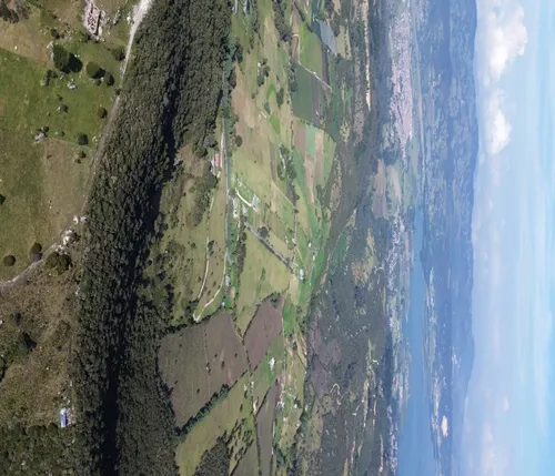 ¡espectacular Finca En Sibaté! 14 Fanegadas. Vía Pavimentada