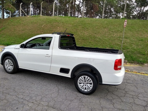 Imagem 4 de 12 de Volkswagen Saveiro 2019 1.6 Robust Cab. Simples Total Flex 2