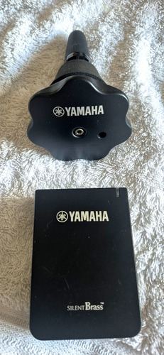 Surdina Yamaha Silent Brass Com Fone Yamaha Profissional.