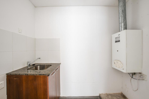 Imagen 8 de 29 de Departamento De 3 Dormitorios En Venta Con Quincho Pileta Y Cochera Centro