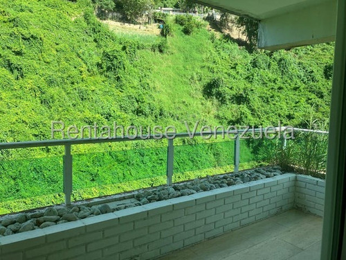 Yf Apartamento En Venta En Santa Rosa De Lima 25-9866 Merw