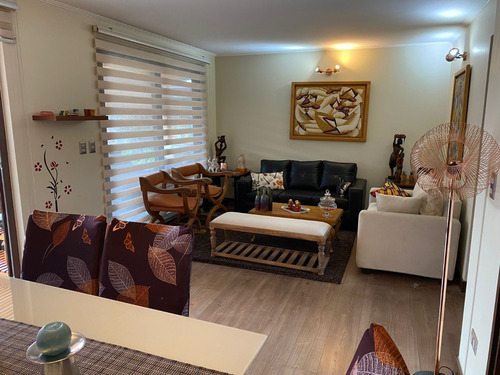 Impecable Casa Chicureo - Condominio Taiquén - 3dormitorios