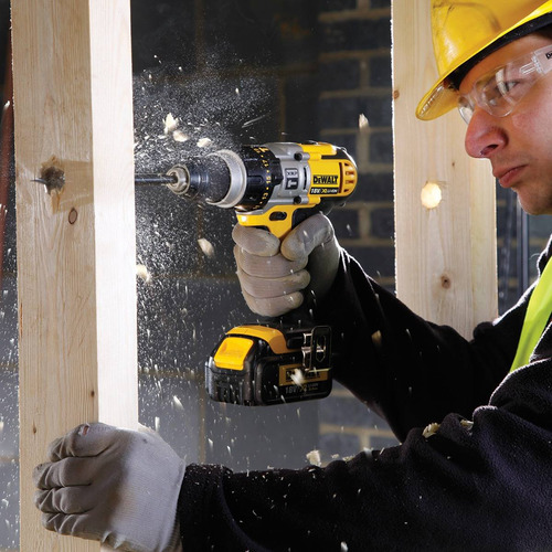 Imagen 5 de 10 de Taladro Atornillador Inalambrico Dewalt 20v Dcd985 Percutor