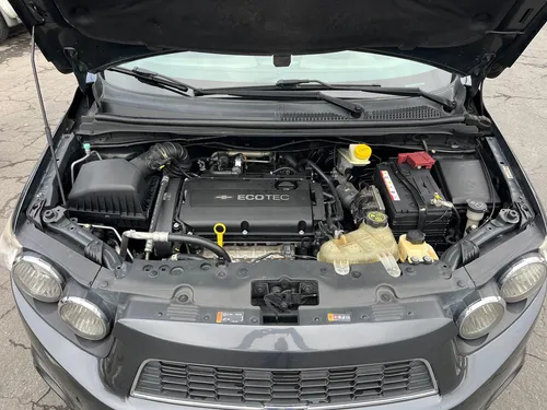 Chevrolet Sonic 1.6 Lt 4 p