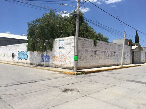 Imagen 2 de 11 de Vendo Terreno En Esquina De San Cayetano Con Construcción