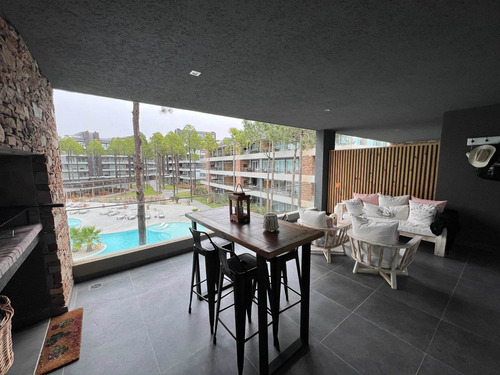 Imagen 2 de 24 de Departamento 2 Ambientes En Pinamar Norte/ Complejo Lujo