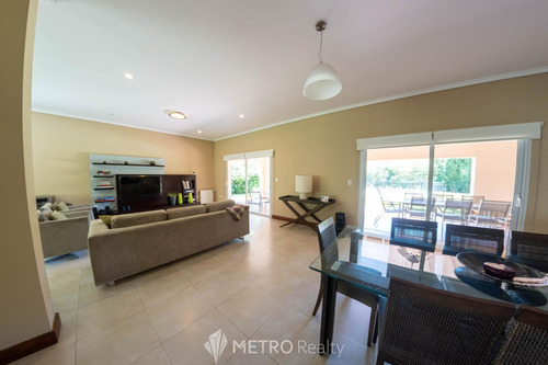 Casa En Venta 5 Ambientes En Lujan La Concepcion