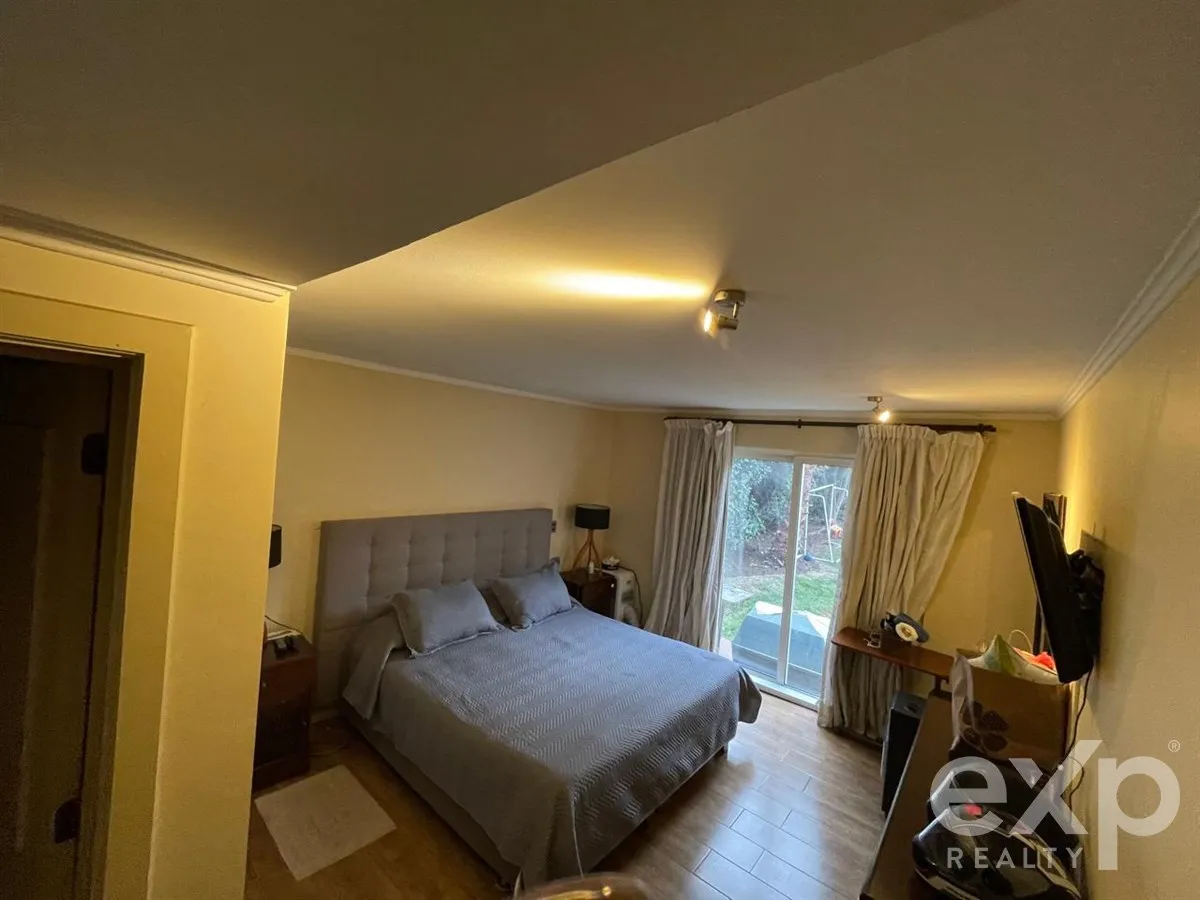 Imagen 5 de 11 de Descubre Esta Acogedora Casa De Estilo Provenzal, 5d 4b