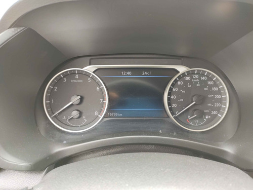 Imagen 5 de 8 de Nissan Sentra 4 Pts Exclusive, Cvt, A/ac Aut, Piel, Qc, F