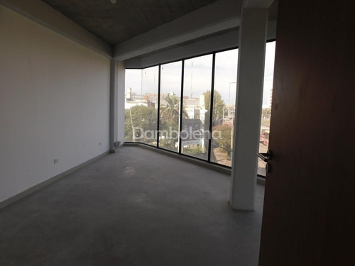 Imagen 15 de 19 de Oficina En Venta O Permuta Ubicado En Moreno, Moreno