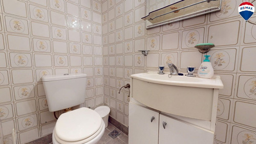 Venta 4 Amb Piso Alto Con Cochera En Colegiales