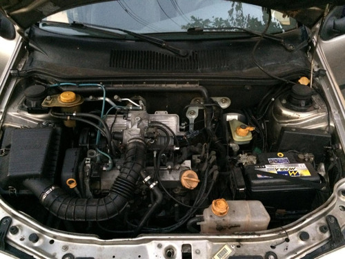 Fiat Palio 1.6 8v - 4 Portas - Completo