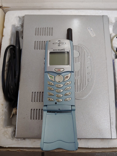 Telefono De Linea De Largo Alcance Eco Mania Em-189 Plateado (Usado)