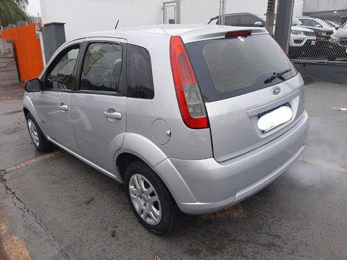 Imagem 3 de 14 de Ford Fiesta Hatch 1.6 Flex