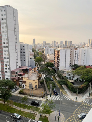 Departamento De Estreno Con Estacionamiento, 66 Mts. Con Gas Natural, Cerca A Cc Salaverry, Universidades Y Clínicas