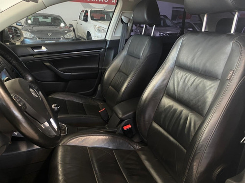 Volkswagen Vento 2.5 Luxury 170cv 2011