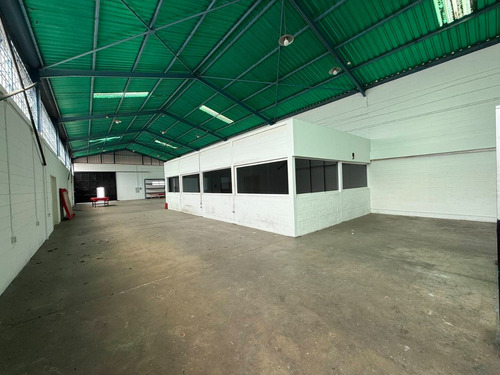 Se Vende Galpon En Terrazas De Castilliyo San Diego Valencia