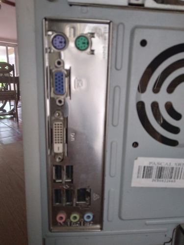 Pc De Oficina Amd A4 3300 (Usado)