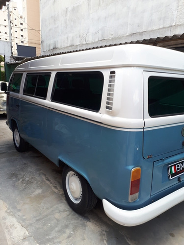 Volkswagen Kombi 1999 1.6 Std 3p Gasolina